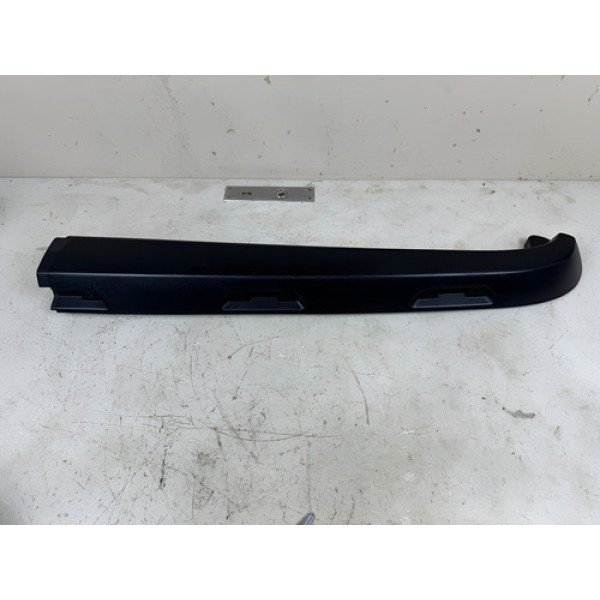 Moldura Superior Caçamba Lado Esquerdo Oroch 2024