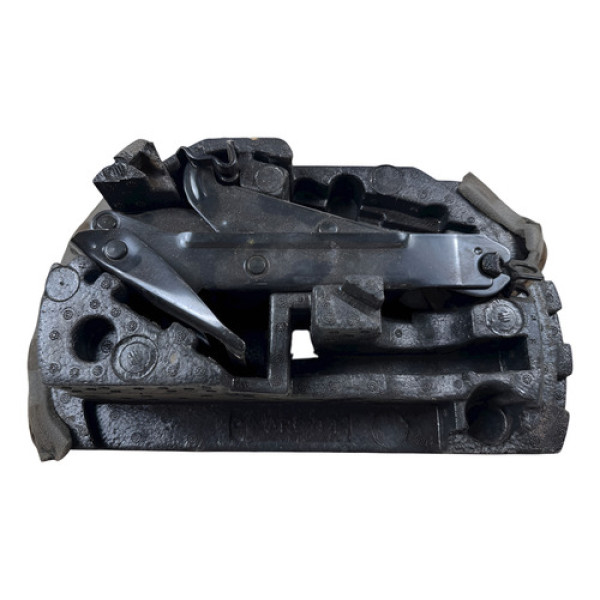 Kit Macaco Estojo Fiat Mobi 2022 Original 51050509