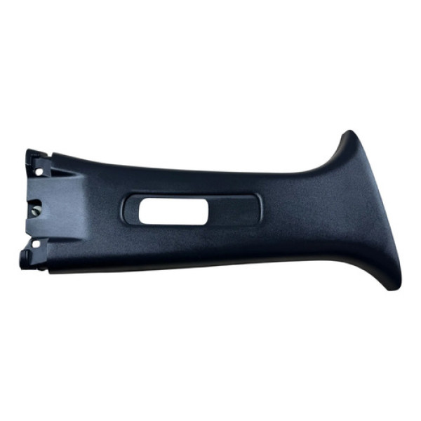 Acabamento Coluna Central Direita Kicks 2017 2018 2019