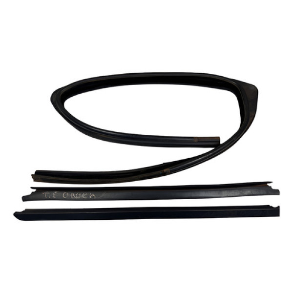 Kit Pestana Borracha Porta Traseira Esquerda Oroch 2017 2023