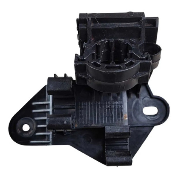 Suporte Da Mangueira Ar Condicionado Vw Gol G5/g7 6q0820771b
