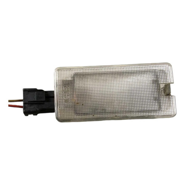 Luz Cortesia Porta Malas/porta Luvas Hyundai I30 2009/2012