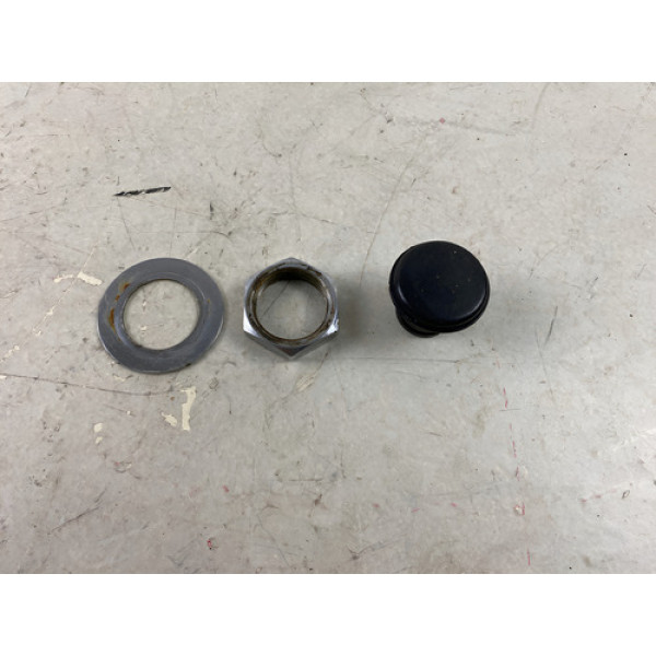 Porca Mesa Inferior Fan Titan 125 2001 A 2006 Original