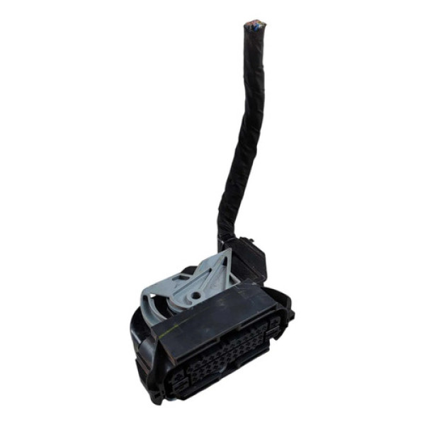 Plugue Conector Modulo Abs Tracker Lt 2024/2025 Preto
