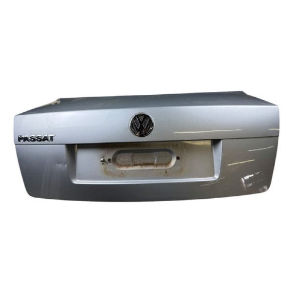 Tampa Traseira Vw Passat Sedan 2001 2002 2003 2004 2005 Prateado