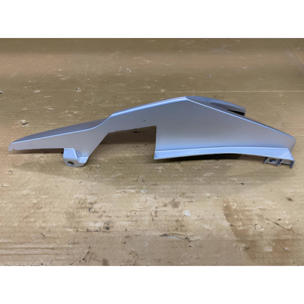 Carenagem Rabeta Lateral Esquerda Titan 160 2020 Original Prateado